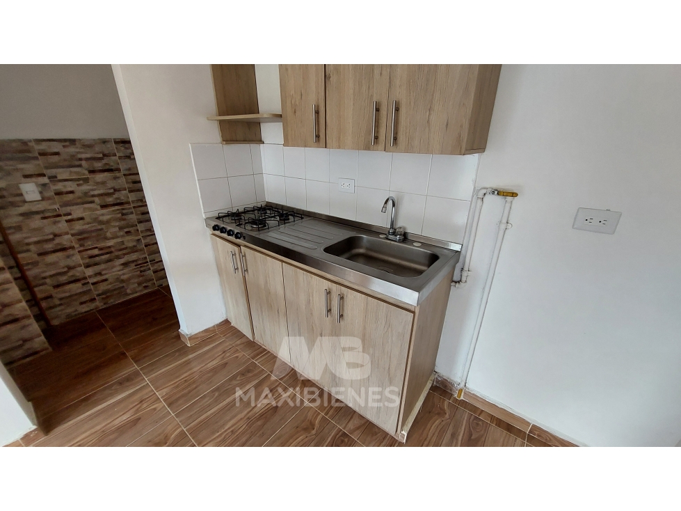 APARTAMENTO PARA ARRIENDO UBICADO EN BELLO — foto 3