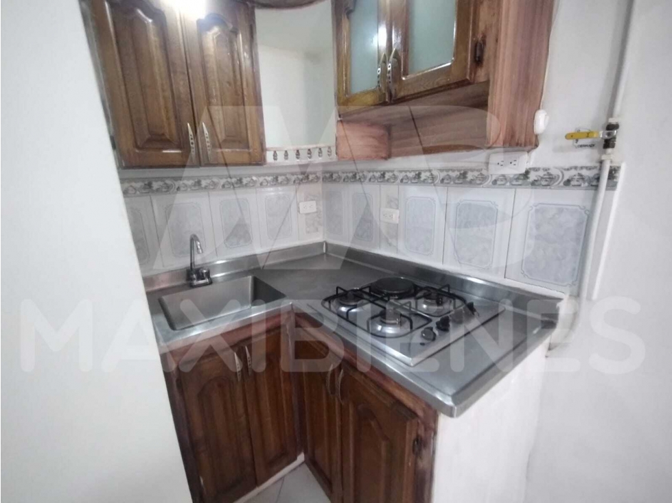 APARTAESTUDIO EN ARRIENDO SECTOR LAURELES — foto 3