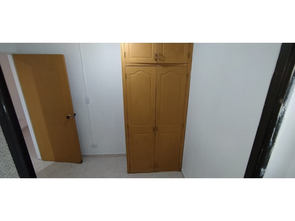 APARTAMENTO DISPONIBLE BARRIO LA AMERICA — foto 2