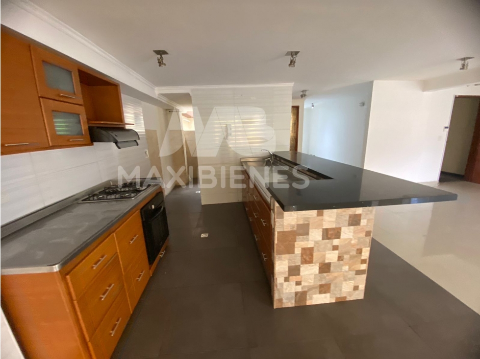 APARTAMENTO EN ARRIENDO SECTOR SANTA MONICA, MEDELLIN — foto 4