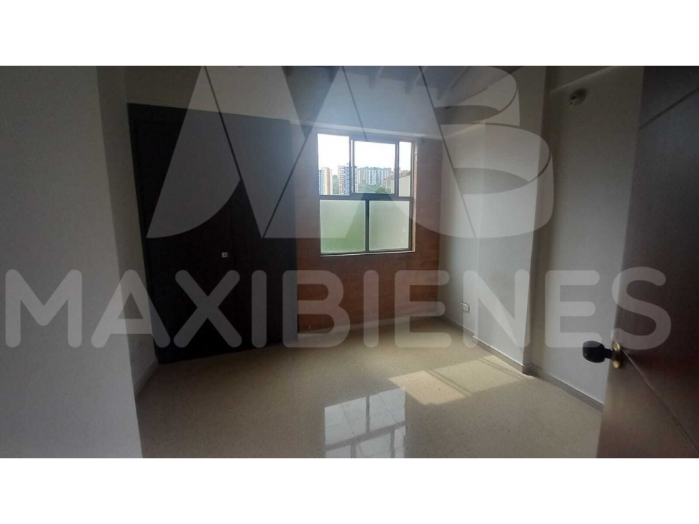 APARTAMENTO EN ARRIENDO EN EL SECTOR DE CALASANZ — foto 2
