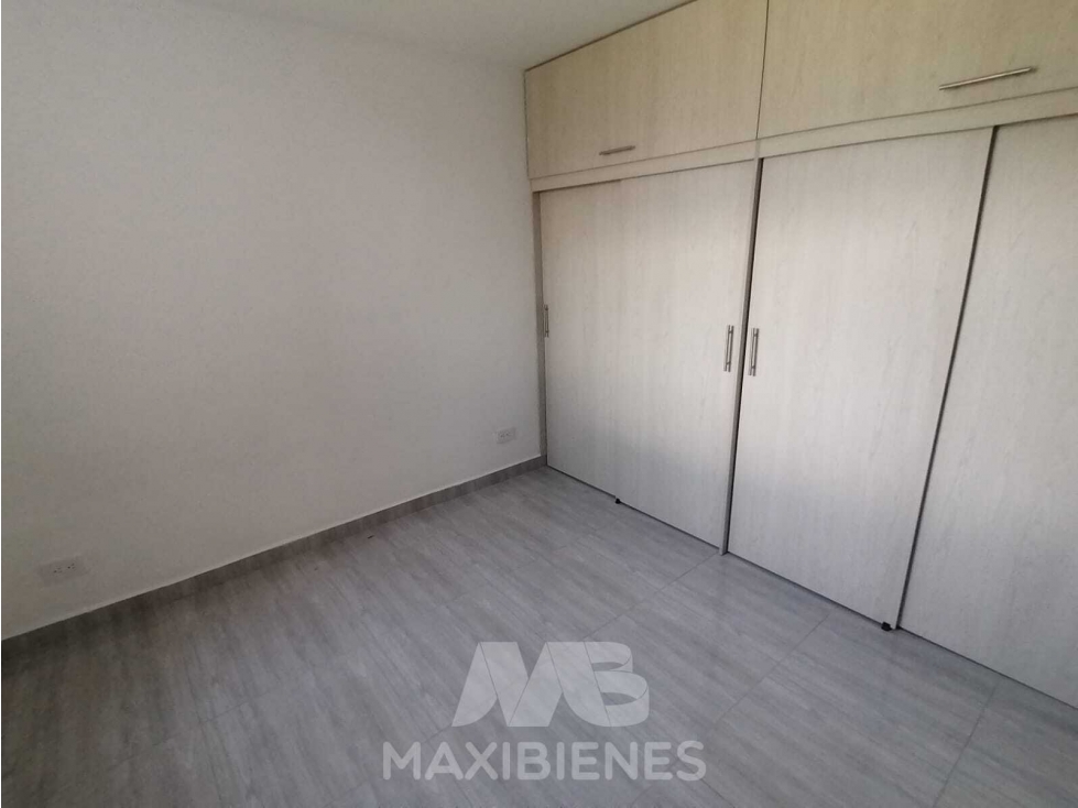 APARTAMENTO PARA ARRIENDO UBICADO EN BELLO — foto 4