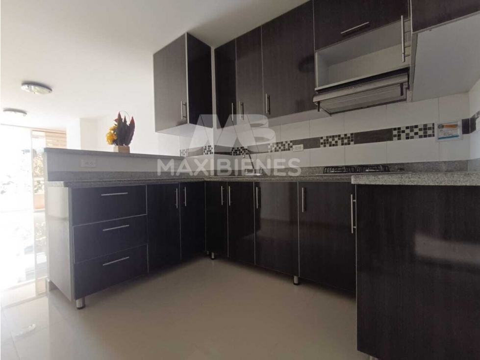 APARTAMENTO EN ARRIENDO SECTOR VELODROMO — foto 4