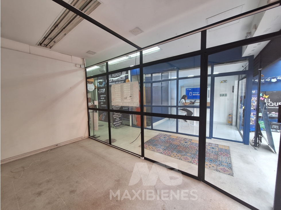 LOCAL PARA ARRIENDO UBICADO EN COPACABANA - 2