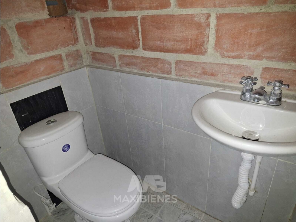 LOCAL PARA ARRIENDO UBICADO EN BELLO — foto 4