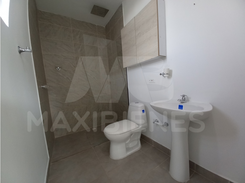 APARTAMENTO EN ARRIENDO EN EL SECTOR DE SAN JAVIER — foto 4