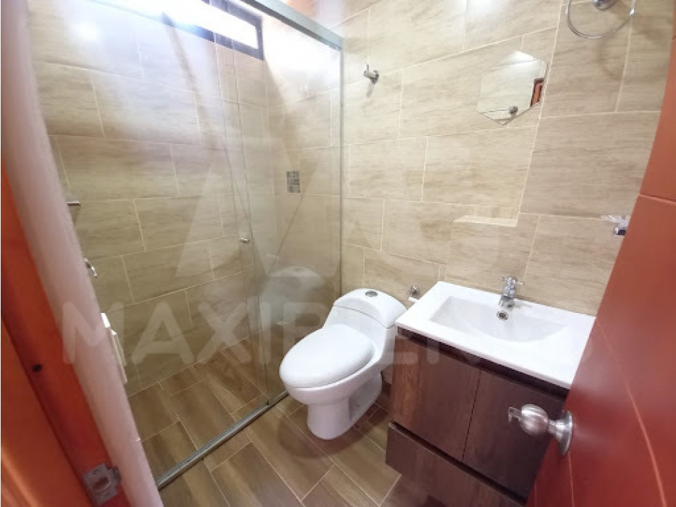 APARTAESTUDIO EN ARRIENDO EN EL SECTOR DE SAN JAVIER — foto 2