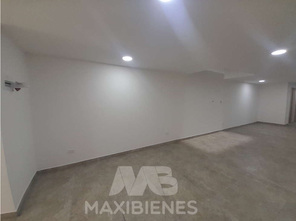 LOCAL PARA ARRIENDO UBICADO EN BELLO — foto 4