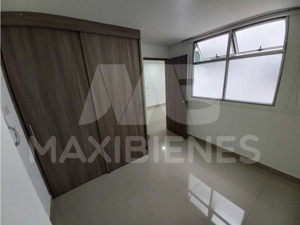 APARTAMENTO EN ARRIENDO EN EL SECTOR DE CALASANZ — foto 4