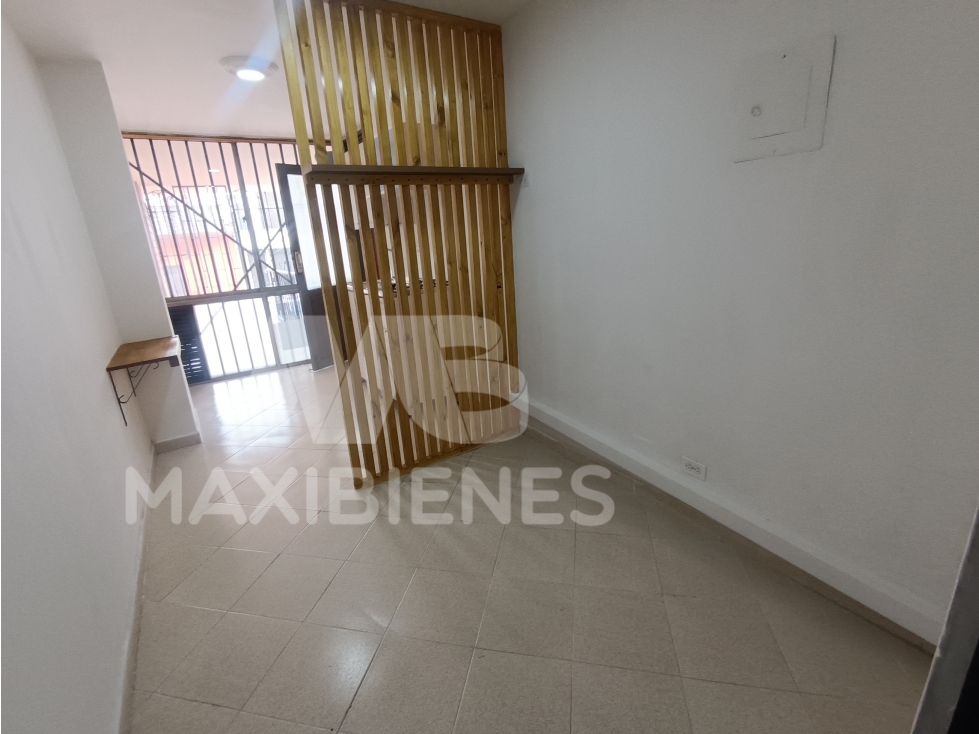 APARTAESTUDIO EN ARRIENDO EN BARRIO CRISTOBAL, MEDELLIN — foto 4