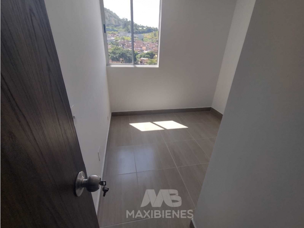APARTAMENTO PARA ARRIENDO UBICADO EN BELLO — foto 6