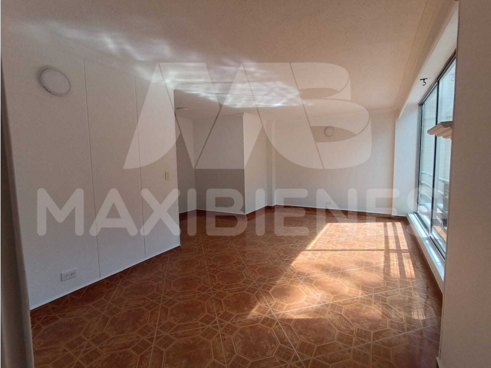 APARTAMENTO EN ARRIENDO EN EL SECTOR DE CALASANZ — foto 4