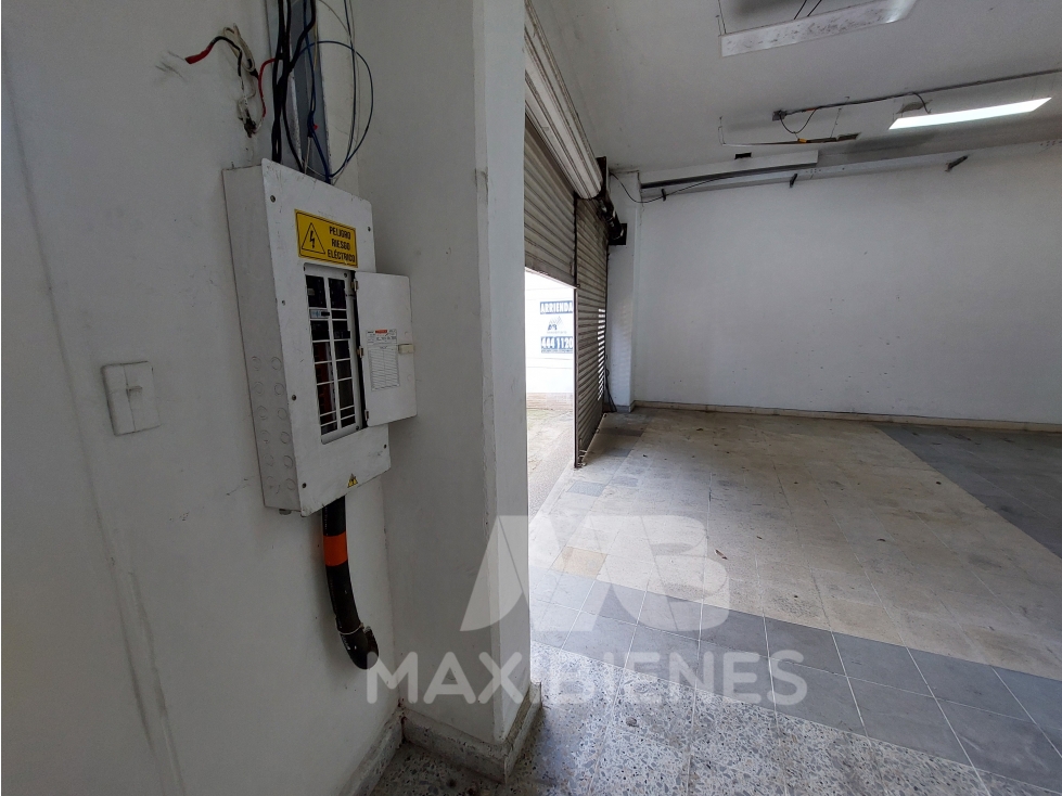 BODEGA PARA ARRIENDO UBICADO EN COPACABANA - 3