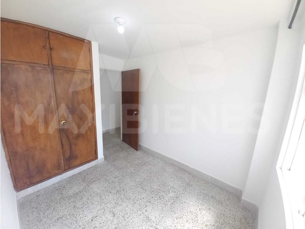 APARTAMENTO EN ARRIENDO EN EL SECTOR DE SAN JAVIER — foto 4