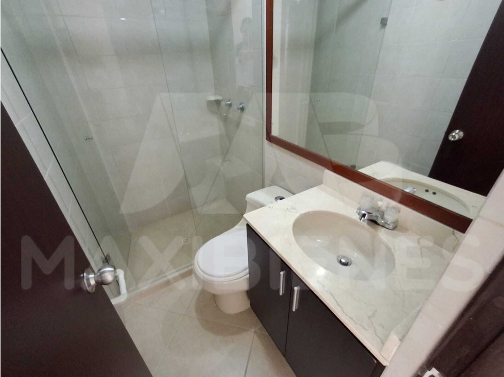 APARTAMENTO EN ARRIENDO EN EL SECTOR DE CALASANZ — foto 4
