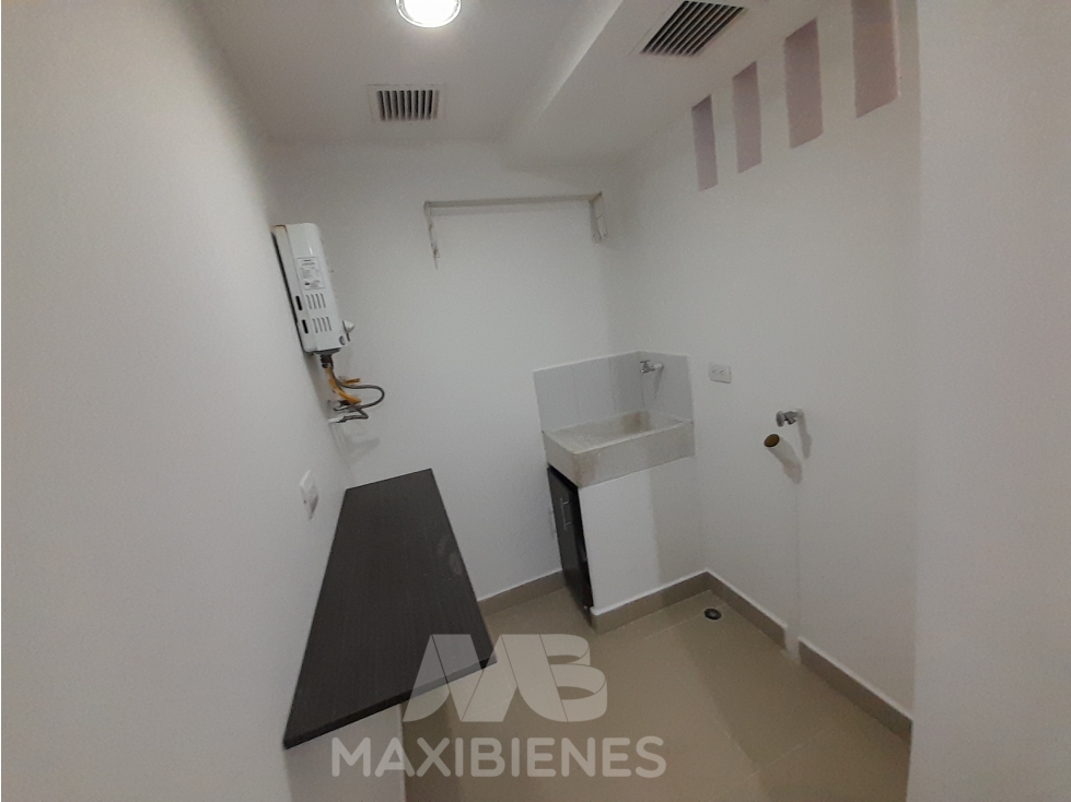APARTAMENTO PARA ARRIENDO UBICADO EN BELLO — foto 4