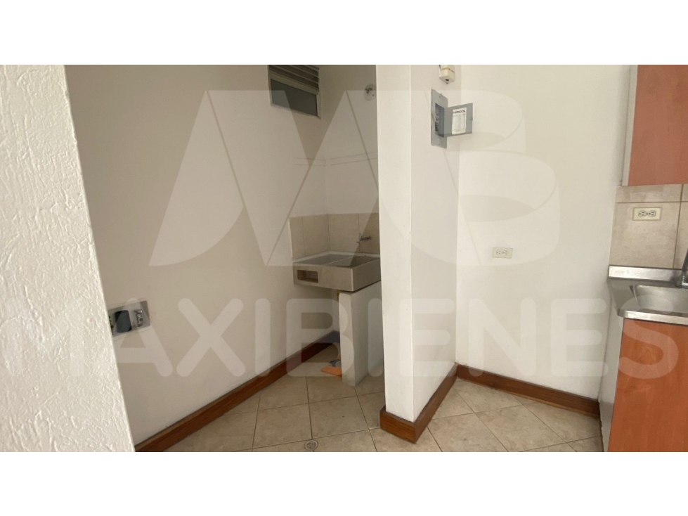 CASA EN ARRIENDO EN EL SECTOR DE CALASANZ — foto 4