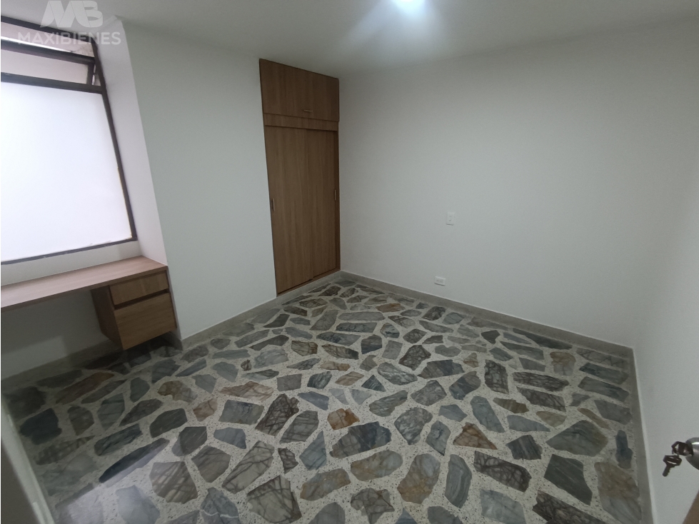 APARTAMENTO EN ARRIENDO SECTOR CONQUISTADORES, MEDELLIN — foto 4