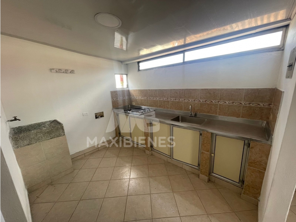 APARTAMENTO EN ARRIENDO SECTOR LAURELES — foto 4