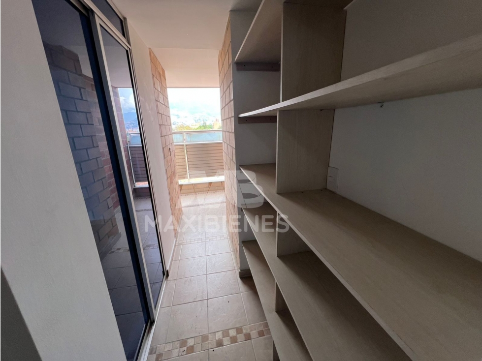 APARTAMENTO EN ARRIENDO LA CASTELLANA, MEDELLIN — foto 4