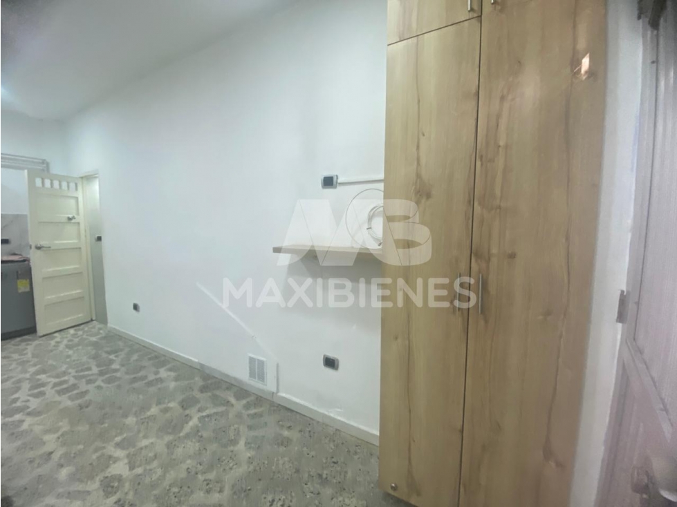 APARTAESTUDIO/LOCAL EN ARRIENDO SECTOR LAURELES — foto 4