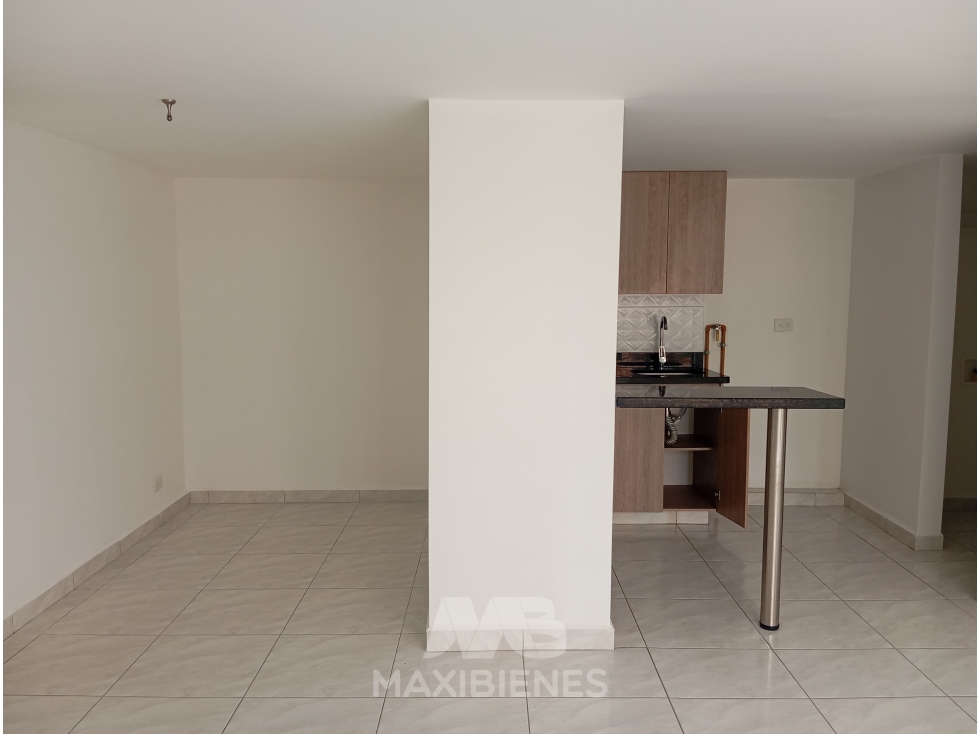 APARTAMENTO PARA ARRIENDO UBICADO EN BELLO — foto 4