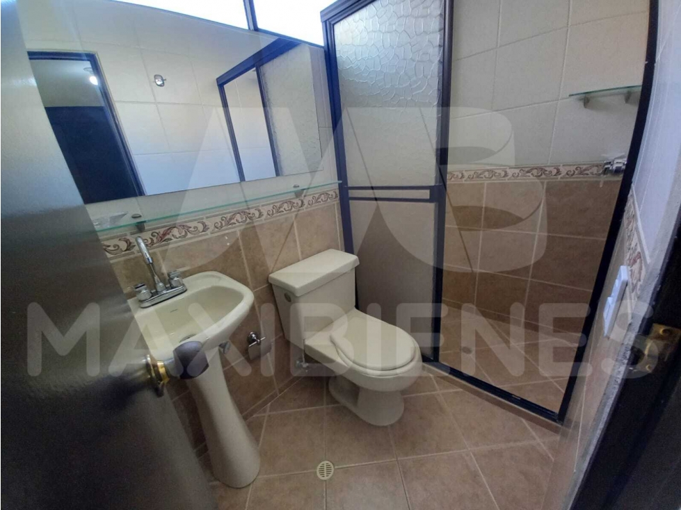 APARTAMENTO EN ARRIENDO EN EL SECTOR DE FLORESTA — foto 4