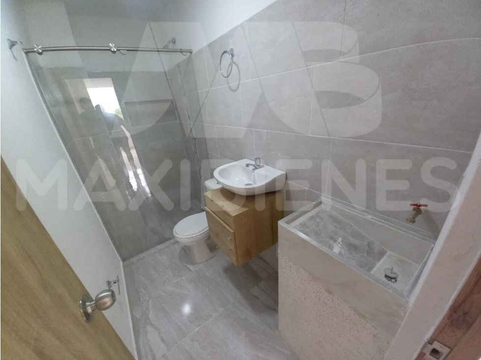 APARTAESTUDIO EN ARRIENDO EN EL SECTOR DE SAN JAVIER — foto 4