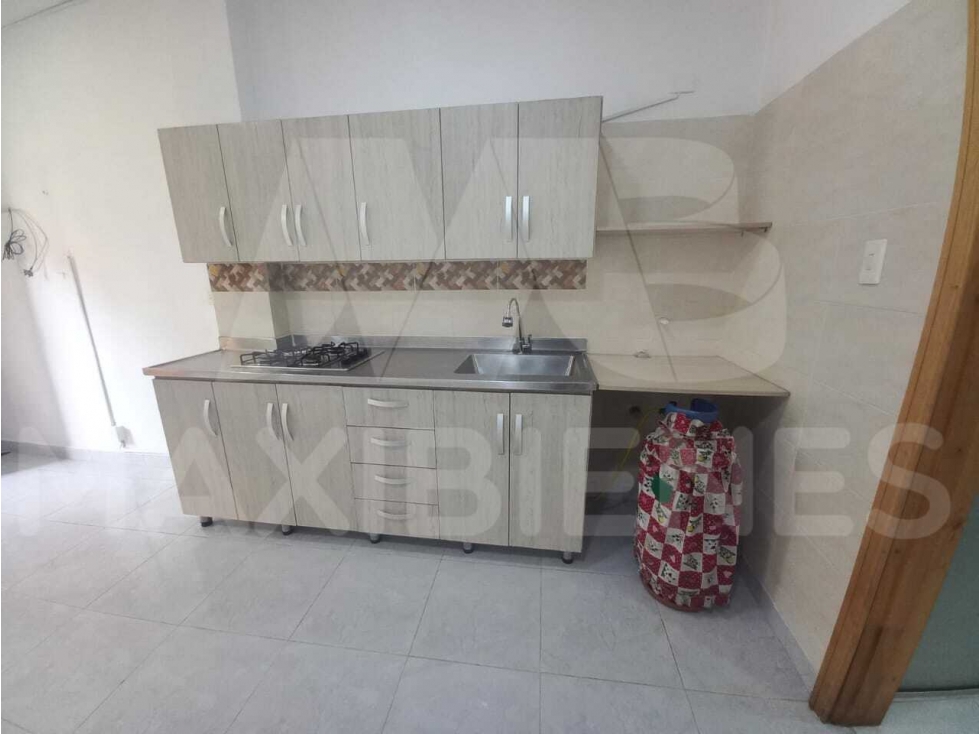 APARTAESTUDIO EN ARRIENDO EN EL SECTOR DE LOS ALCÁZARES — foto 4