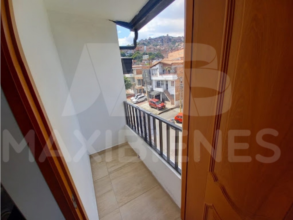 APARTAESTUDIO EN ARRIENDO EN EL SECTOR DE SAN JAVIER — foto 4