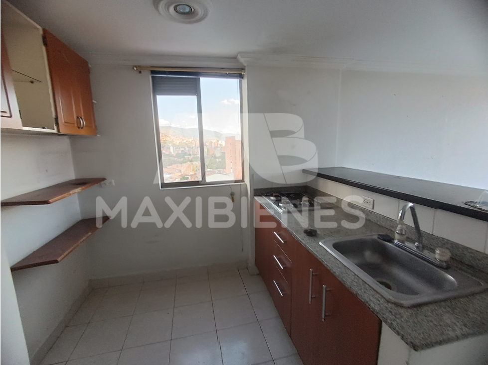 APARTAMENTO EN ARRIENDO SECTOR LAURELES — foto 4