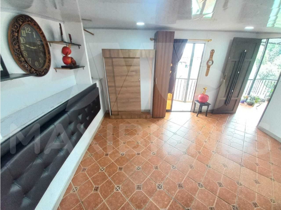 APARTAESTUDIO EN ARRIENDO EN EL SECTOR DE SANTA LUCIA — foto 4
