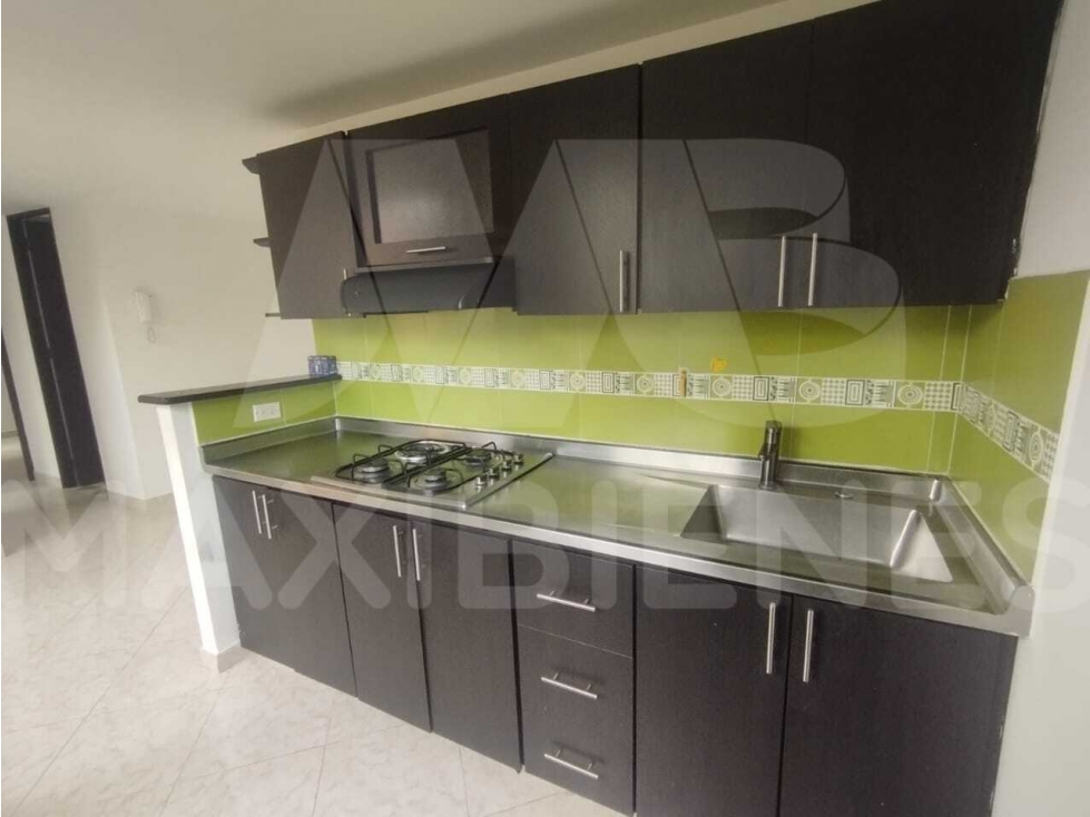 APARTAMENTO EN ARRIENDO EN EL SECTOR DE SAN JAVIER — foto 4