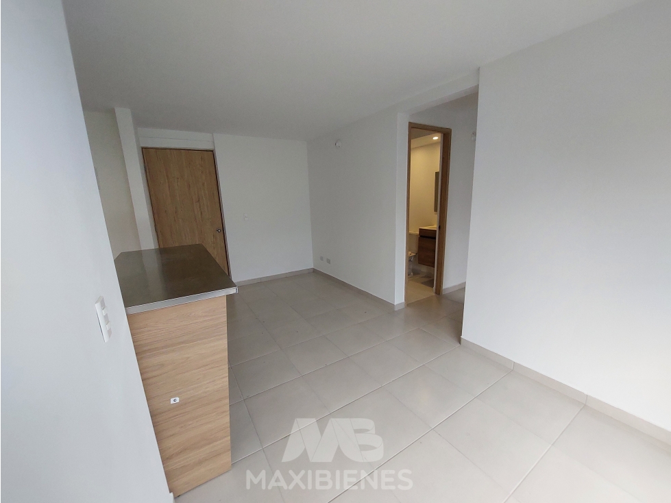 APARTAMENTO PARA ARRIENDO UBICADO EN BELLO — foto 3