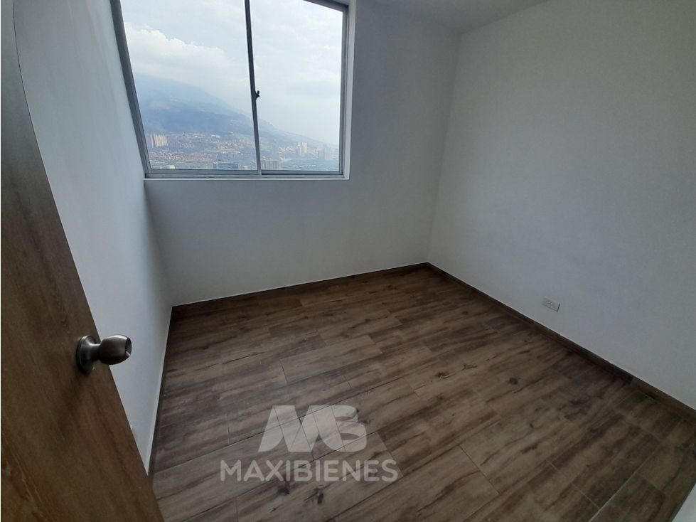 APARTAMENTO PARA ARRIENDO UBICADO EN NAVARRA — foto 5