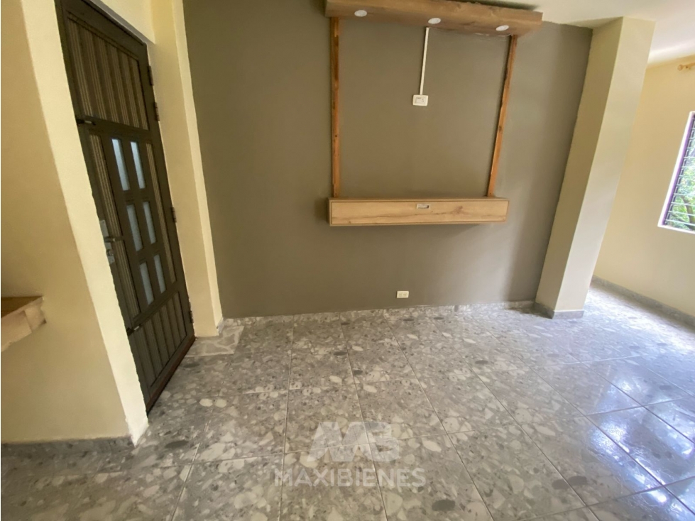 CASA PARA ARRIENDO UBICADO EN COPACABANA - 3
