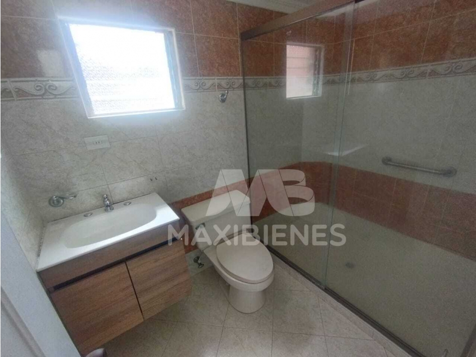 APARTAMENTO EN ARRIENDO SECTOR LA AMERICA. — foto 4