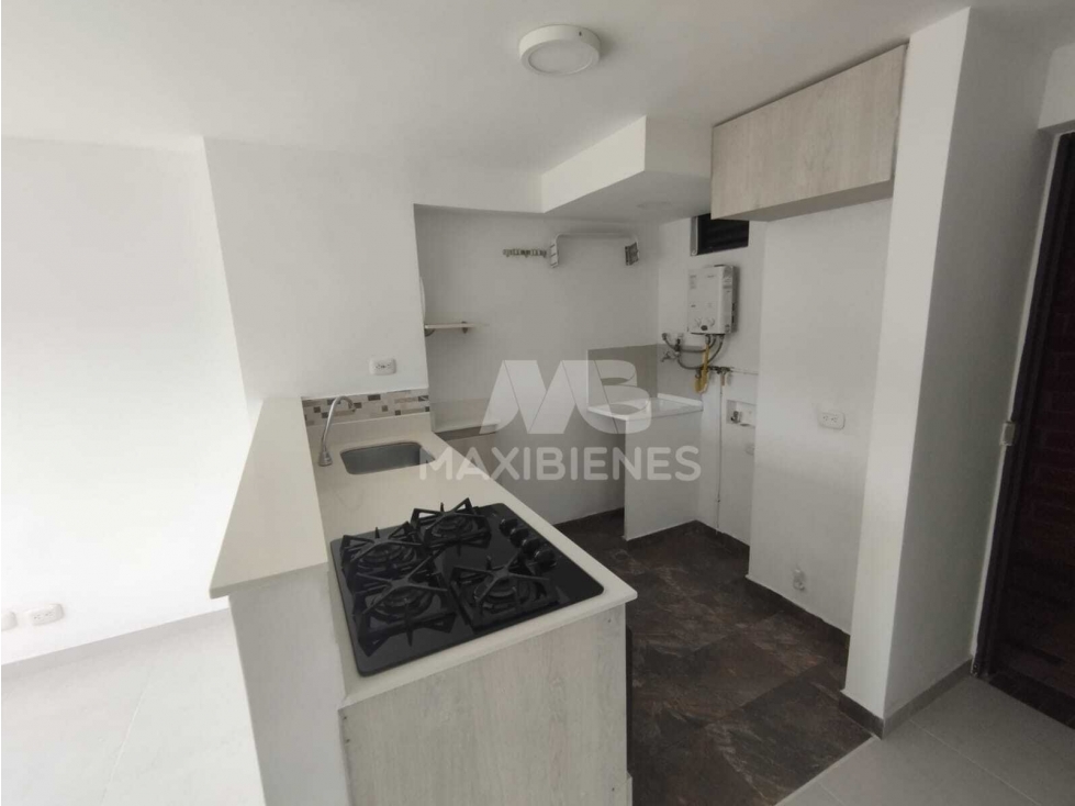 APARTAMENTO EN ARRIENDO SECTOR BARRIO CRISTOBAL — foto 4