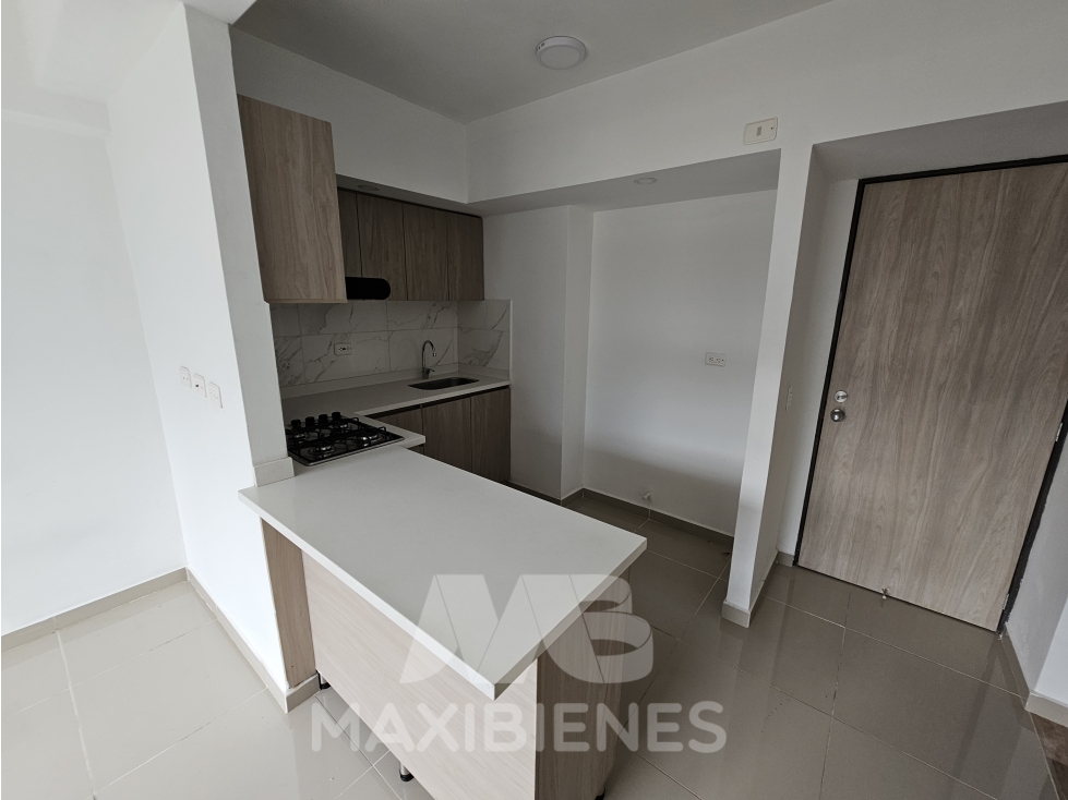 APARTAMENTO PARA ARRIENDO UBICADO EN BELLO — foto 6