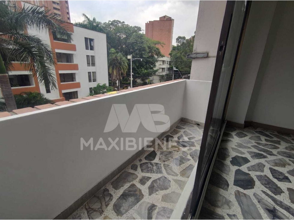 APARTAMENTO EN ARRIENDO SECTOR LAURELES — foto 4