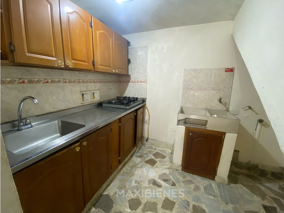 APARTAMENTO PARA ARRIENDO UBICADO EN BELLO — foto 3