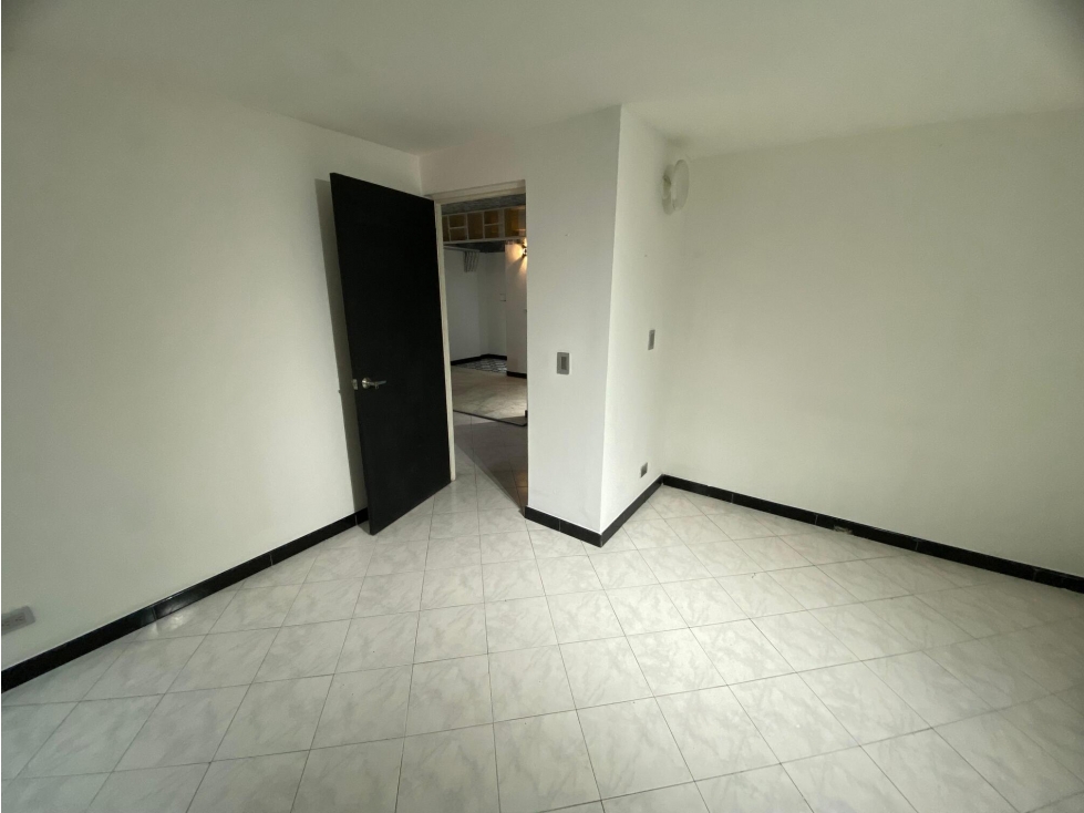 APARTAMENTO EN ARRIENDO SECTOR LA AMERICA — foto 4