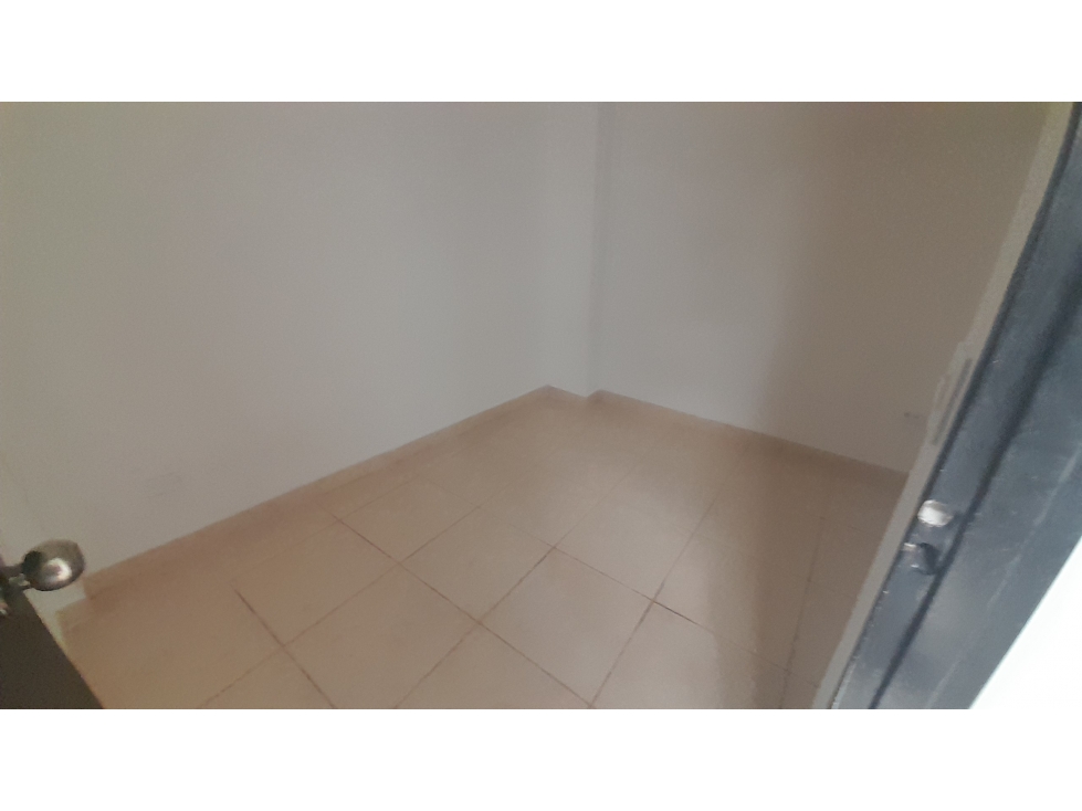 APARTAMENTO PARA ARRIENDO UBICADO EN BELLO — foto 5