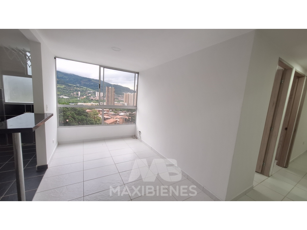 APARTAMENTO PARA ARRIENDO UBICADO EN BELLO — foto 4