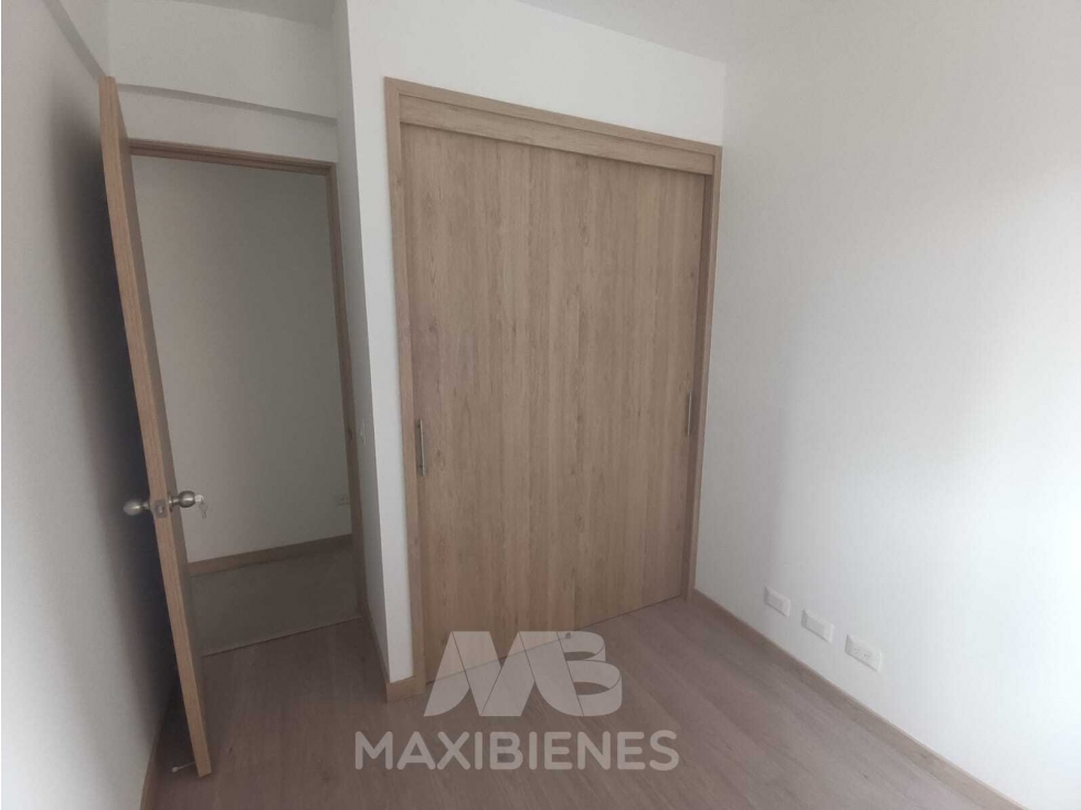 APARTAMENTO PARA ARRIENDO UBICADO EN BELLO — foto 4