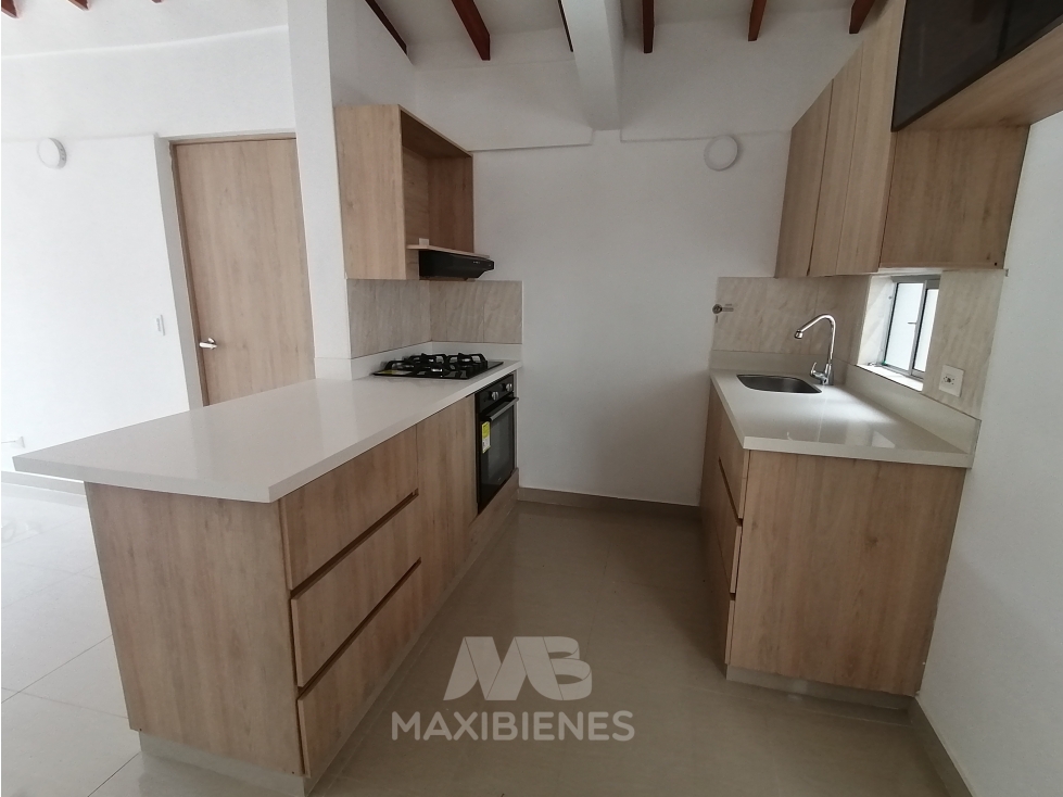 CASA PARA ARRIENDO UBICADO EN GIRARDOTA — foto 2