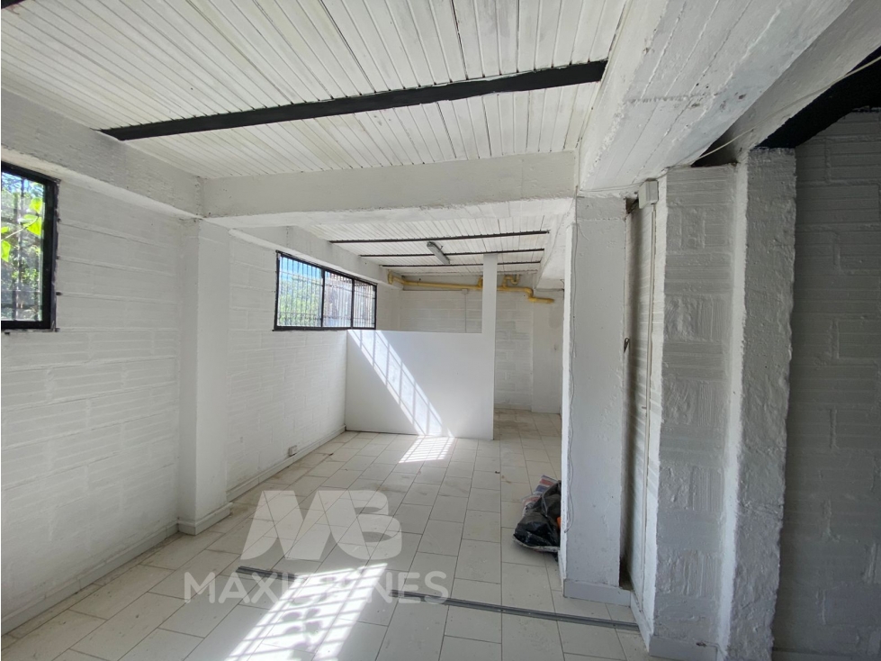 BODEGA PARA ARRIENDO UBICADO EN BELLO - 4