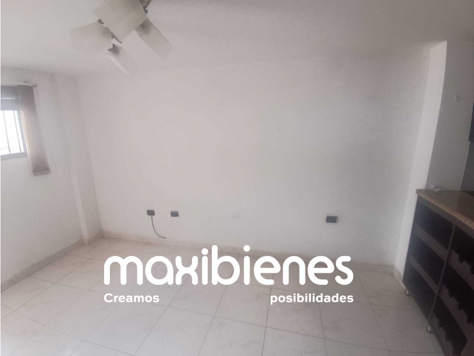 SE ARRIENDA APARTAMENTO EN BARRIO NUEVO. — foto 3