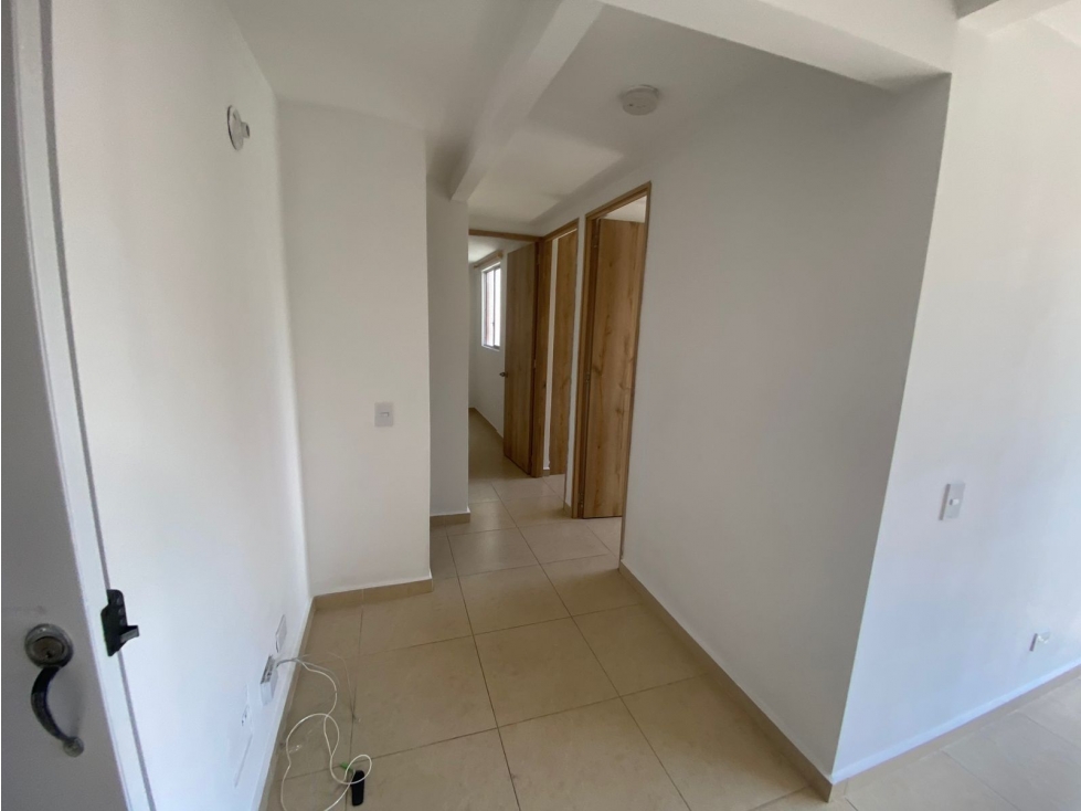 APARTAMENTO PARA ARRIENDO UBICADO EN BELLO — foto 4