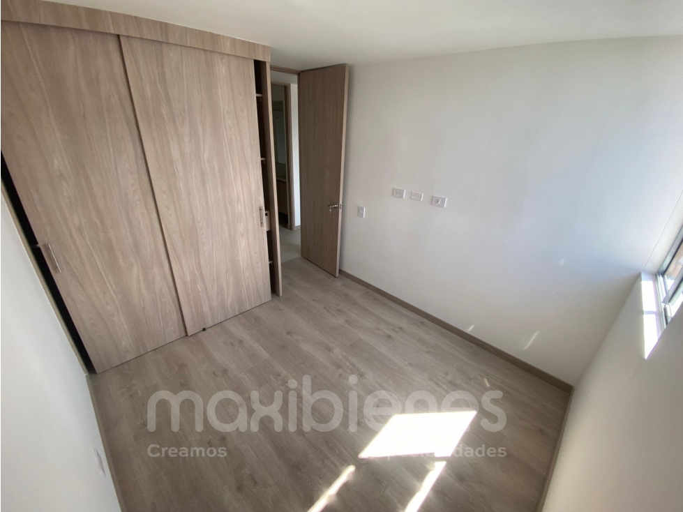 SE ARRIENDA APARTAMENTO EN AMAZONIA BELLO. — foto 4